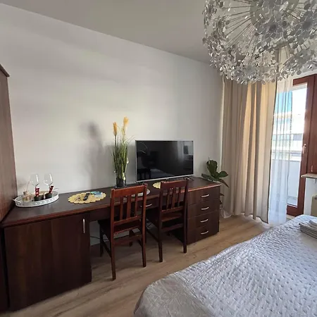 公寓 Arka 615 A 3*